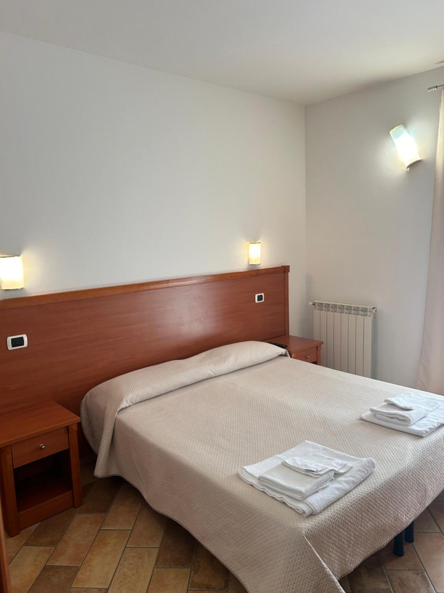 Hotel Gans Cascia Exterior photo